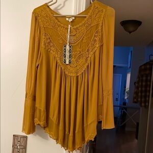 Women's Mustard Lace Detail Top